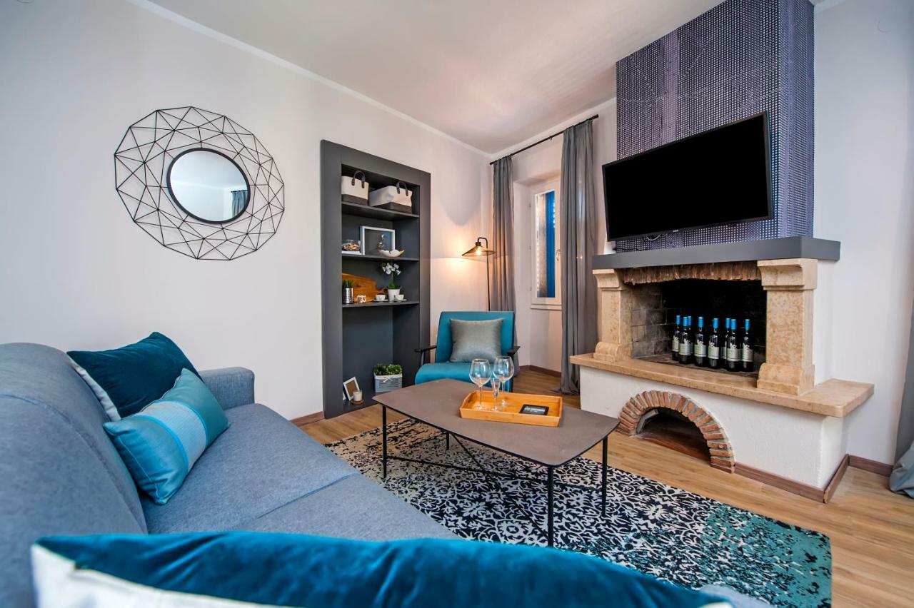 Harmony In Blue Apartment Rovinj Exterior photo